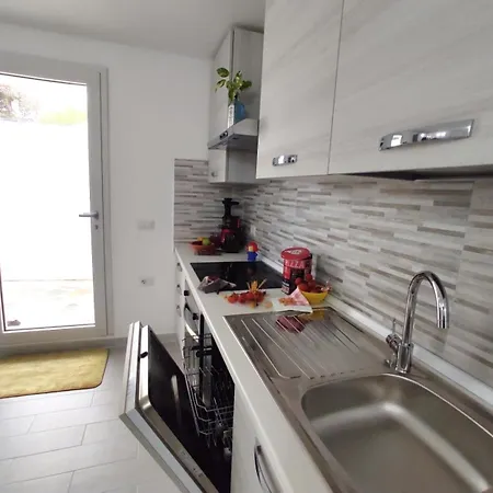 Апартаменты Casa Blanchette Орозеи