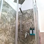 Casa Blanchette アパート オロゼーイ