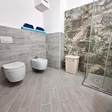 Casa Blanchette Apartment