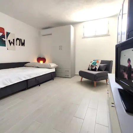 Casa Blanchette Apartment *